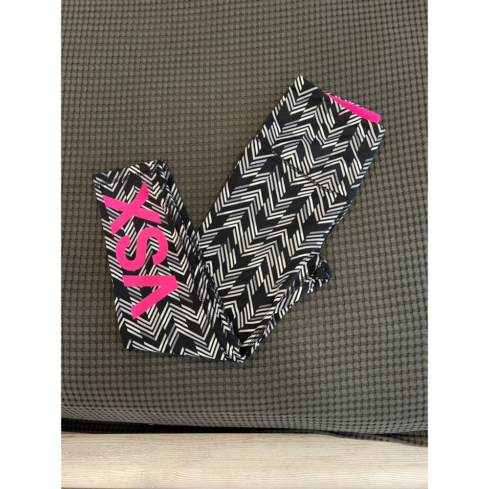 Victoria Secret Capri‎ Leggings | NWOT Womens Black White Print Athletic Pants - Picture 2 of 8